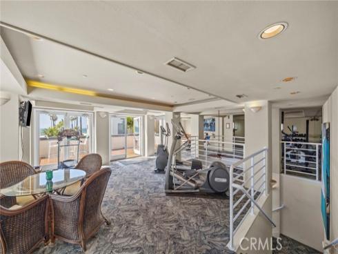 200 Pacific Coast 325 Highway, Huntington Beach, CA