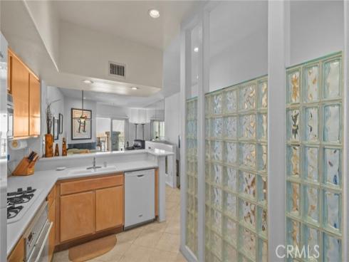 200 Pacific Coast 325 Highway, Huntington Beach, CA