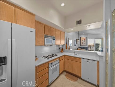 200 Pacific Coast 325 Highway, Huntington Beach, CA