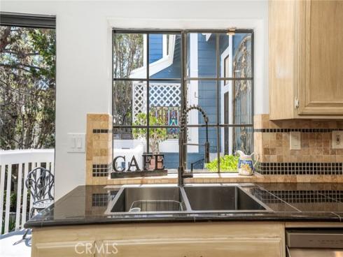 20322 Portview CI203 Circle, Huntington Beach, CA