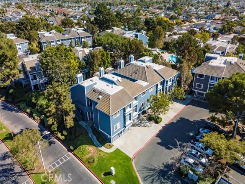 20322 Portview CI203 Circle, Huntington Beach, CA