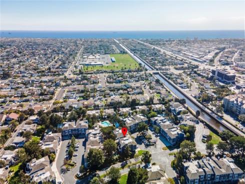 20322 Portview CI203 Circle, Huntington Beach, CA