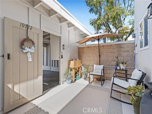 19772 Keswick Lane, Huntington Beach, CA