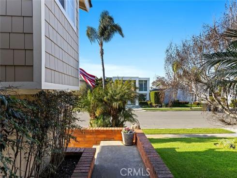 4182 Morning Star Drive, Huntington Beach, CA