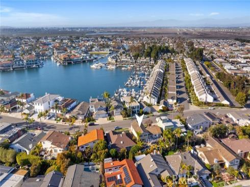 4182 Morning Star Drive, Huntington Beach, CA