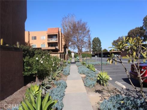 6600 Warner Avenue 142 , Huntington Beach, CA