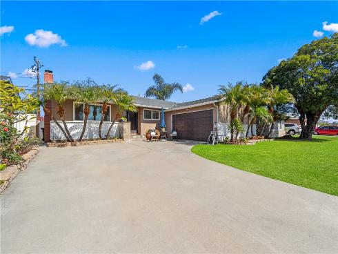 5091 Skylark Drive, Huntington Beach, CA