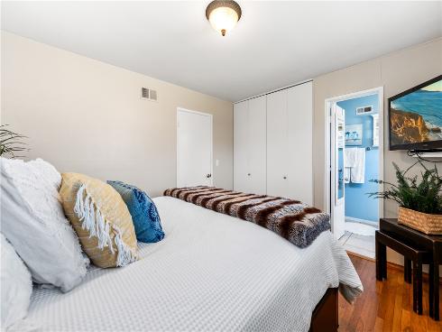 5091 Skylark Drive, Huntington Beach, CA