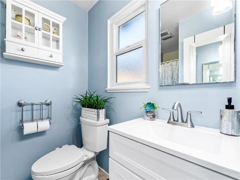 5091 Skylark Drive, Huntington Beach, CA