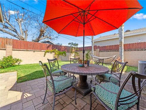 5091 Skylark Drive, Huntington Beach, CA