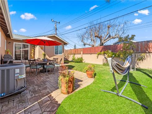 5091 Skylark Drive, Huntington Beach, CA