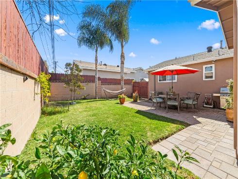 5091 Skylark Drive, Huntington Beach, CA