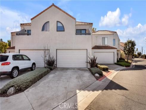 4182 Delphi Circle, Huntington Beach, CA