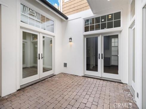 4621 Winthrop Drive, Huntington Beach, CA