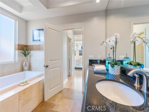 519 13th Street, Huntington Beach, CA