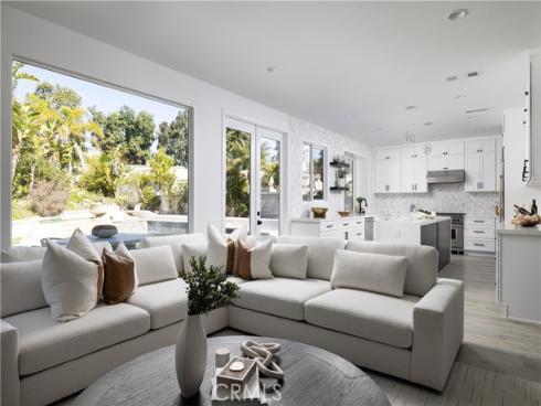 7375 Sherwood Drive, Huntington Beach, CA