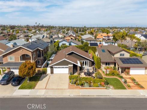 8441 Norfolk Drive, Huntington Beach, CA