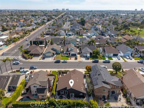 8441 Norfolk Drive, Huntington Beach, CA