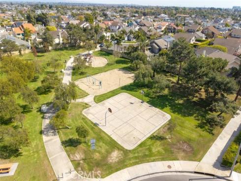 8441 Norfolk Drive, Huntington Beach, CA