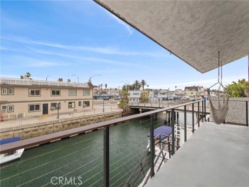 16833 Bayview Drive, Huntington Beach, CA