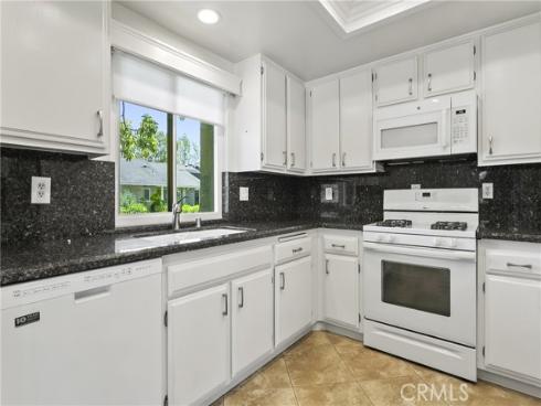 8933  Amador  1316E  Circle, Huntington Beach, CA