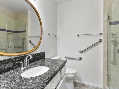 8933  Amador  1316E  Circle, Huntington Beach, CA