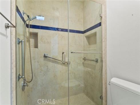 8933  Amador  1316E  Circle, Huntington Beach, CA