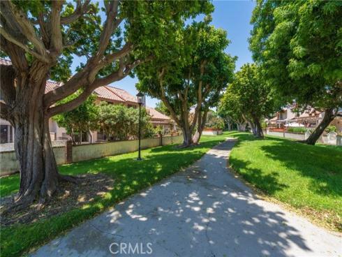 20916 Coastview Lane, Huntington Beach, CA