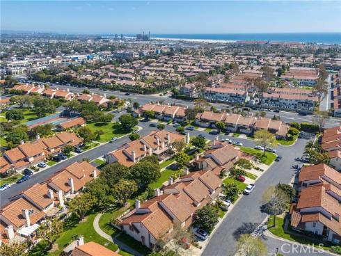 20916 Coastview Lane, Huntington Beach, CA