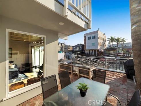 16755 Bay View Drive, Huntington Beach, CA