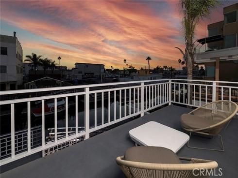 16755 Bay View Drive, Huntington Beach, CA