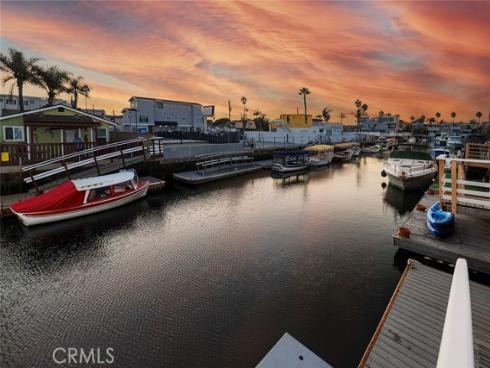 16755 Bay View Drive, Huntington Beach, CA