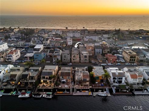 16755 Bay View Drive, Huntington Beach, CA