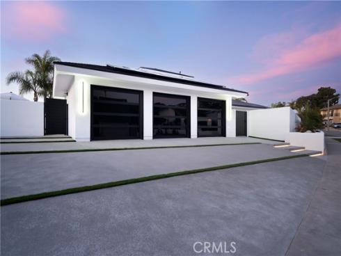 17181 Westport Drive, Huntington Beach, CA