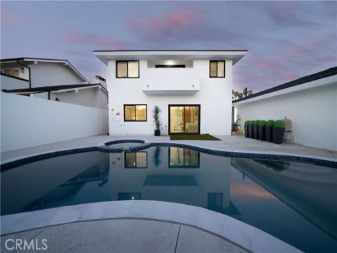 17181 Westport Drive, Huntington Beach, CA