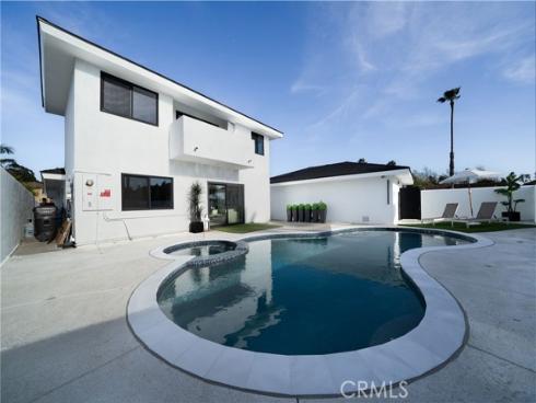 17181 Westport Drive, Huntington Beach, CA