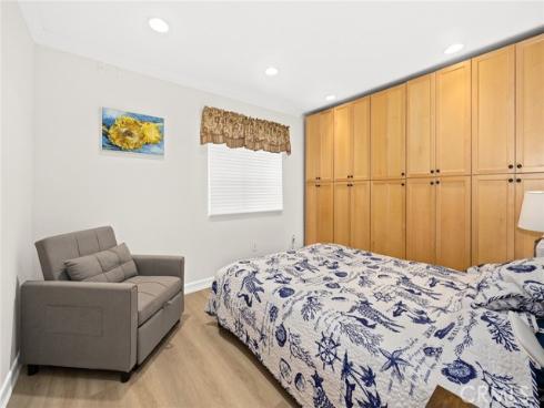 16449 Ladona Circle, Huntington Beach, CA