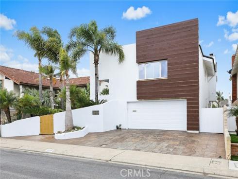 16449 Ladona Circle, Huntington Beach, CA