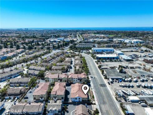 19091 Azul Lane, Huntington Beach, CA