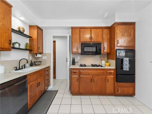 5032 Galway Circle, Huntington Beach, CA