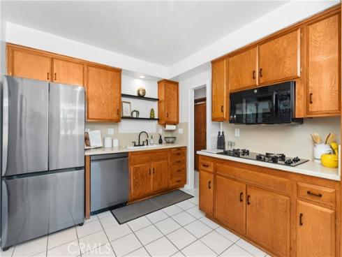 5032 Galway Circle, Huntington Beach, CA