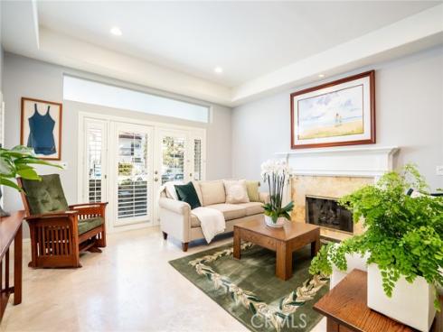 308 9th Street, Huntington Beach, CA