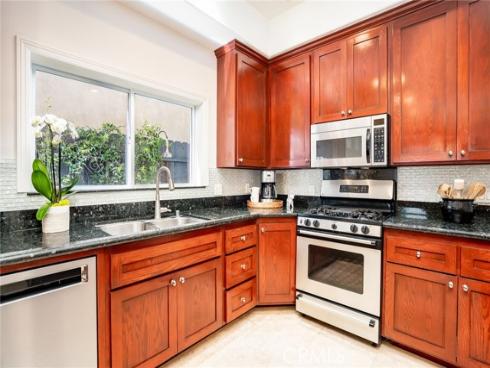 308 9th Street, Huntington Beach, CA