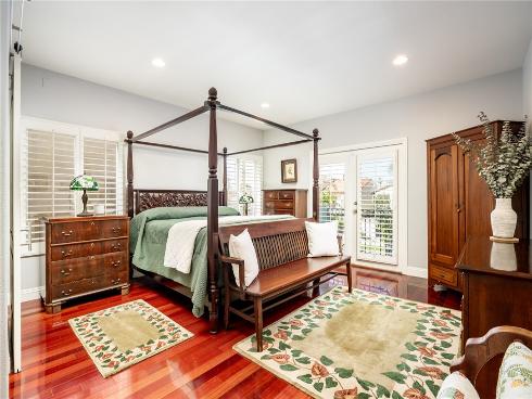 308 9th Street, Huntington Beach, CA