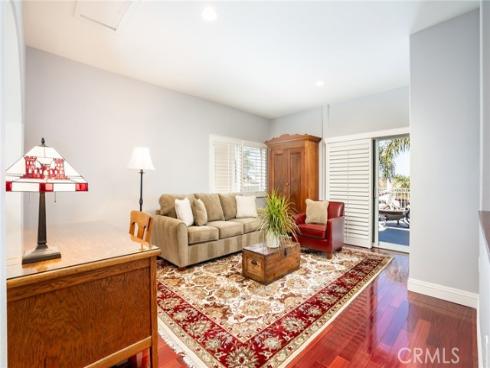 308 9th Street, Huntington Beach, CA