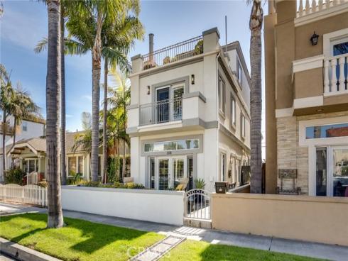 308 9th Street, Huntington Beach, CA