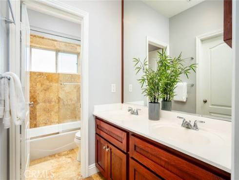 308 9th Street, Huntington Beach, CA