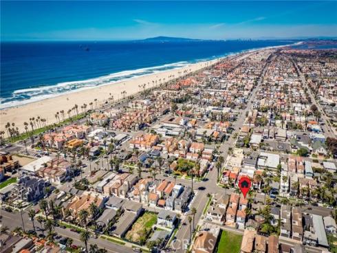 308 9th Street, Huntington Beach, CA