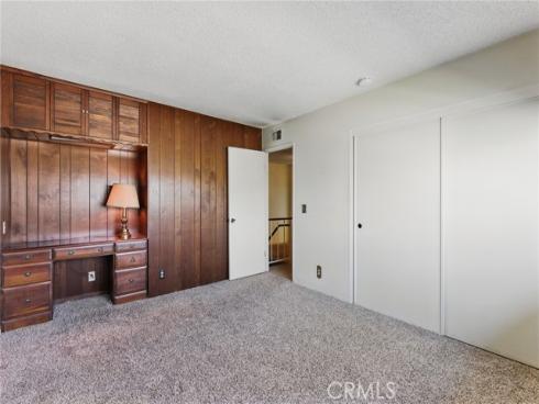 17192 Saint Andrews Lane, Huntington Beach, CA