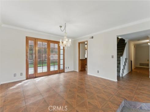 17192 Saint Andrews Lane, Huntington Beach, CA